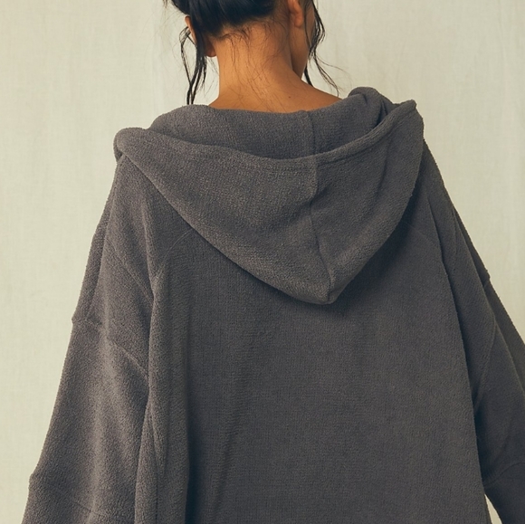 FREE PEOPLE × Carina Poncho by FP BEACH - Picture 2 of 7